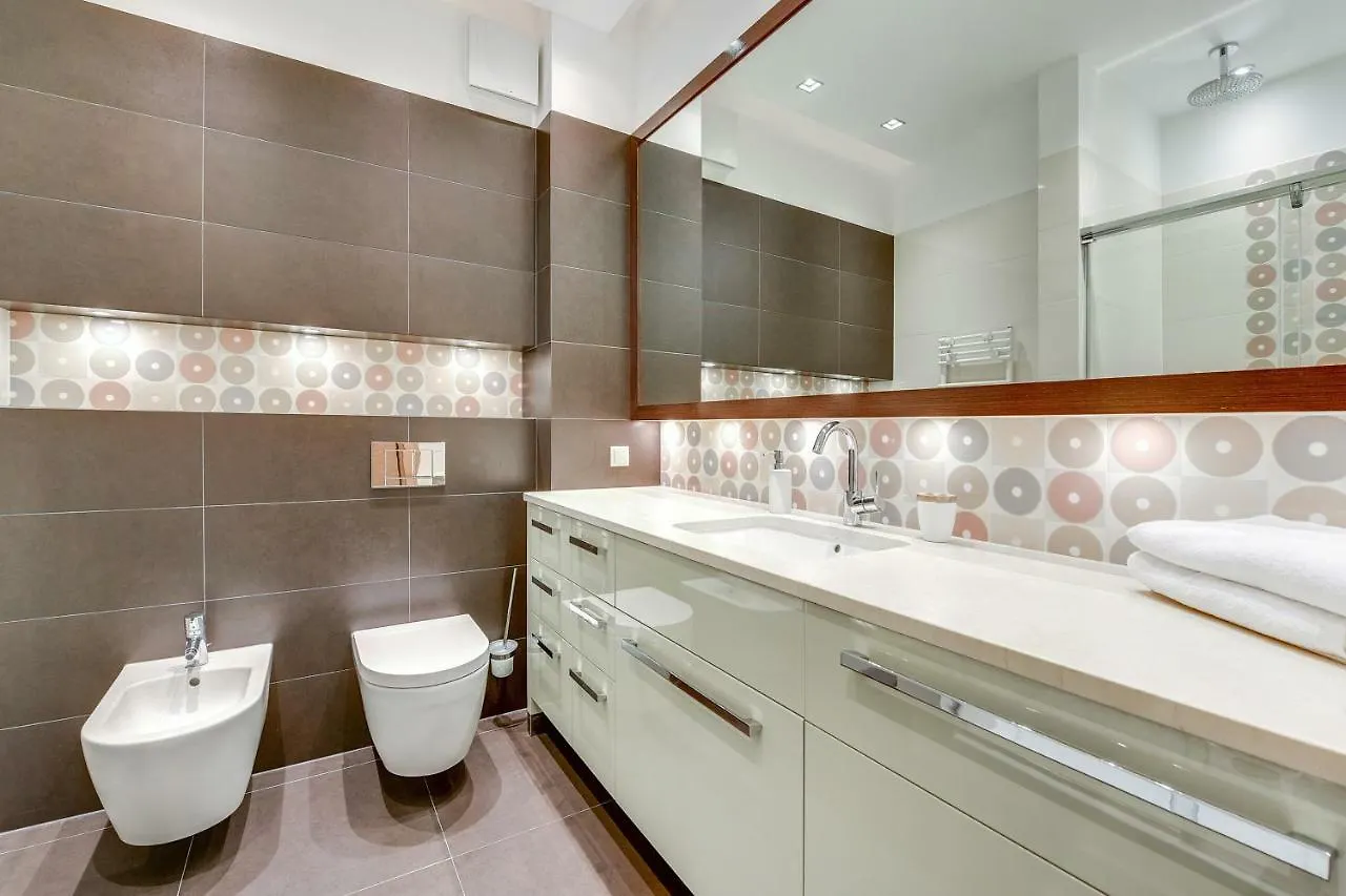 Apartament Waniliowy - Neptun Park by OneApartments Gdańsk